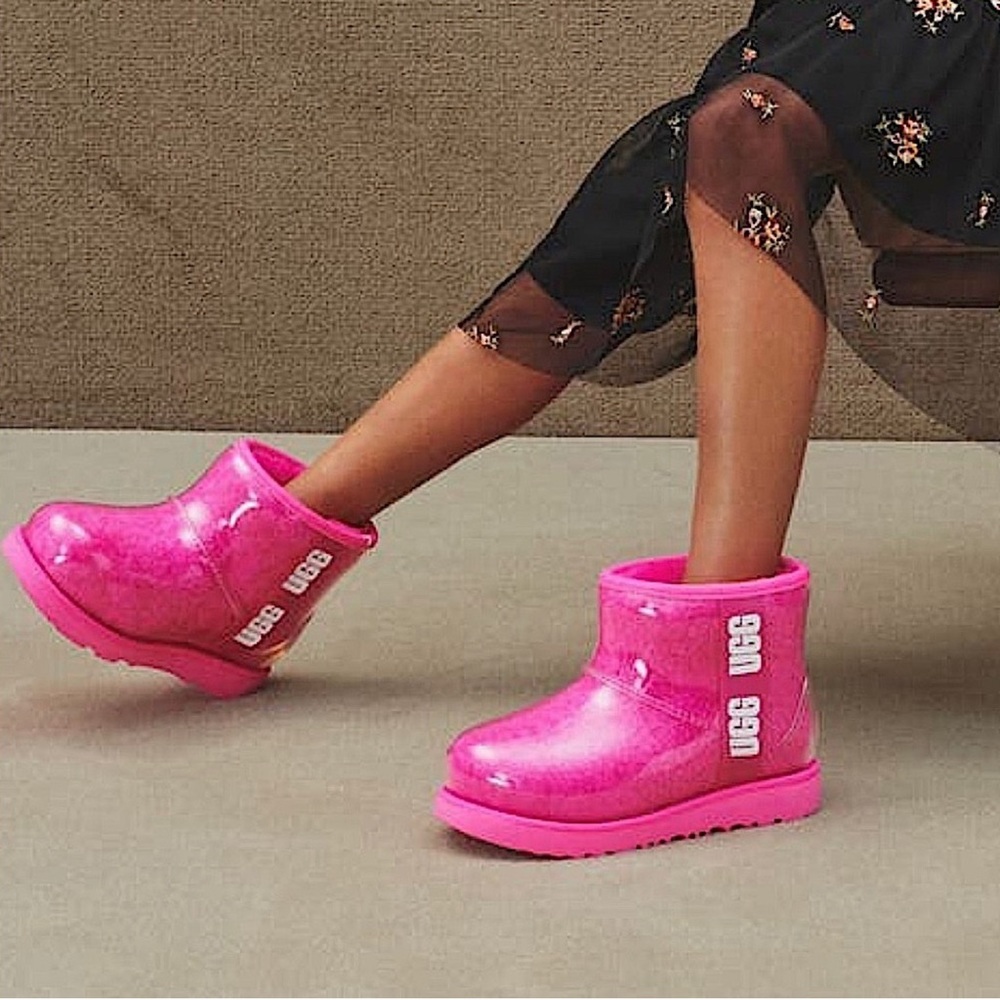 UGG Classic Clear Mini Boot